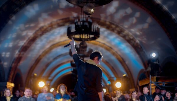 Retransmisja koncertu z kijowskiej stacji metra: „Wszystko będzie dobrze. Koncert Okean Elzy” 2 maja o godz. 20:05 w telewizji Metro!