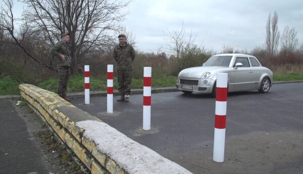 Zamojski relikt i żyrardowskie zasieki